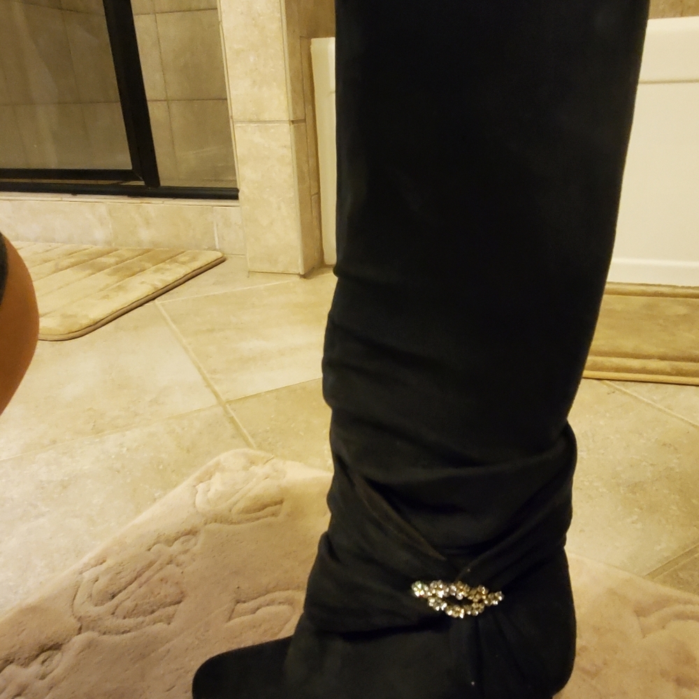 shoes - Picture 6 of 6